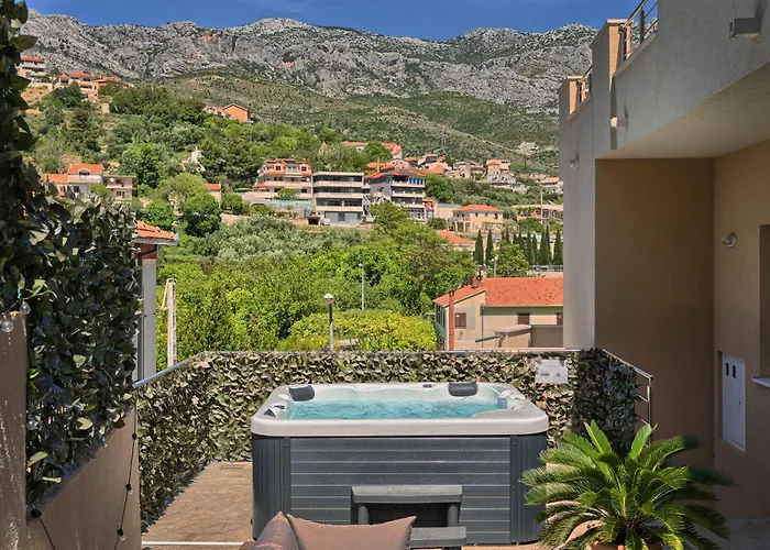 Apartment Relax With Jacuzzi Split Area